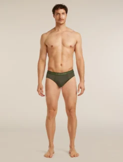 150 Anatomica Briefs