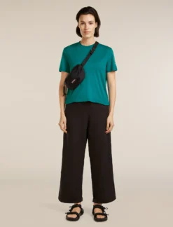 150 Tech Lite Crop T-Shirt