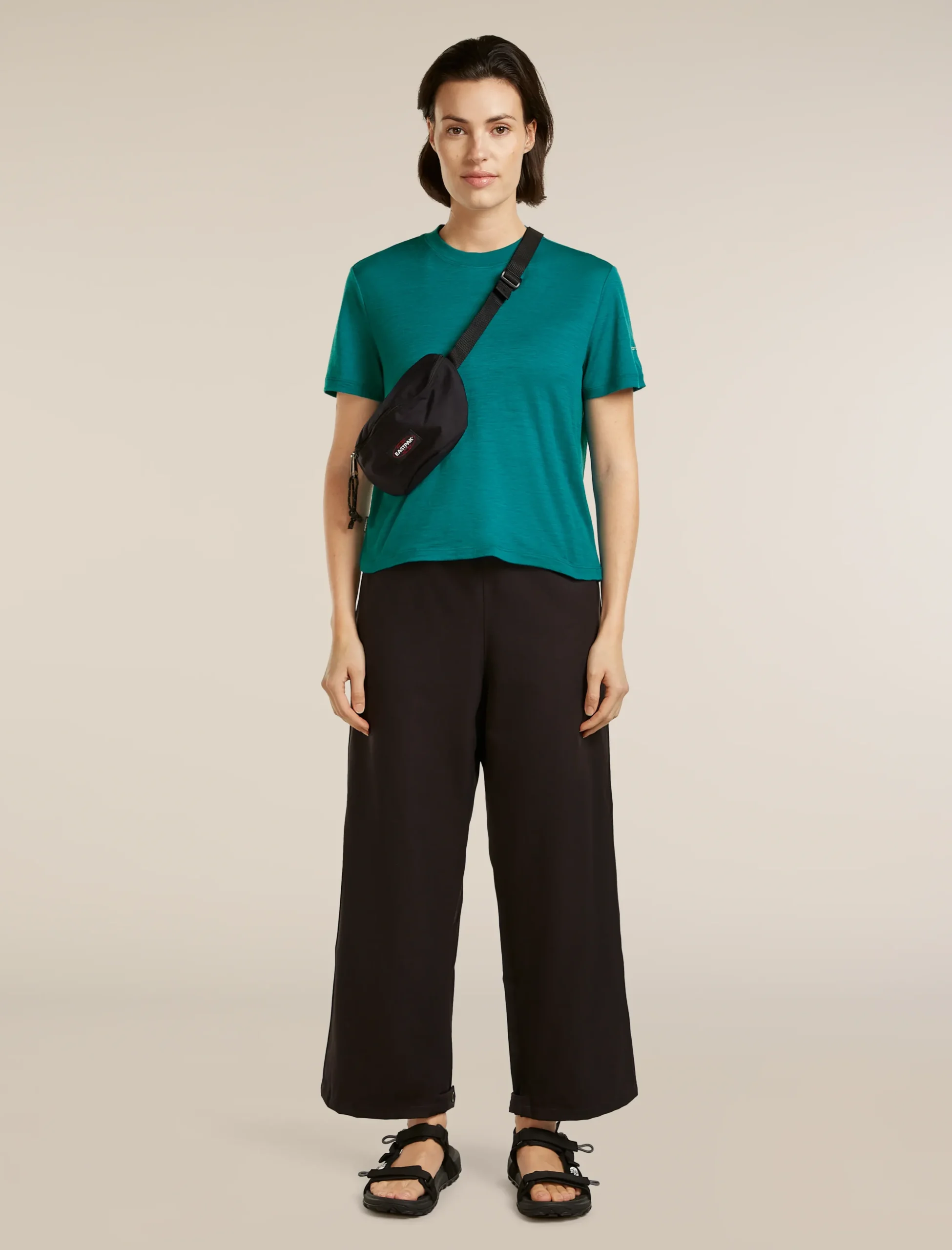 150 Tech Lite Crop T-Shirt