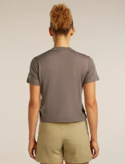 150 Tech Lite Crop T-Shirt Seed Story