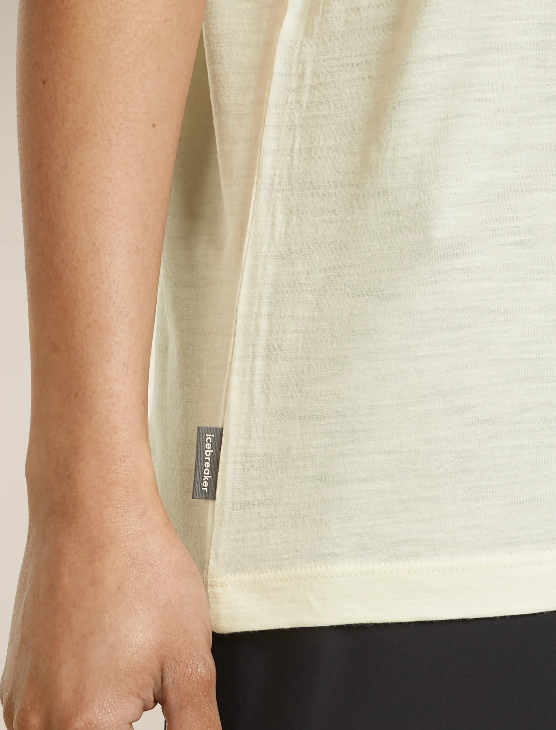 150 Tech Lite Relaxed T-Shirt