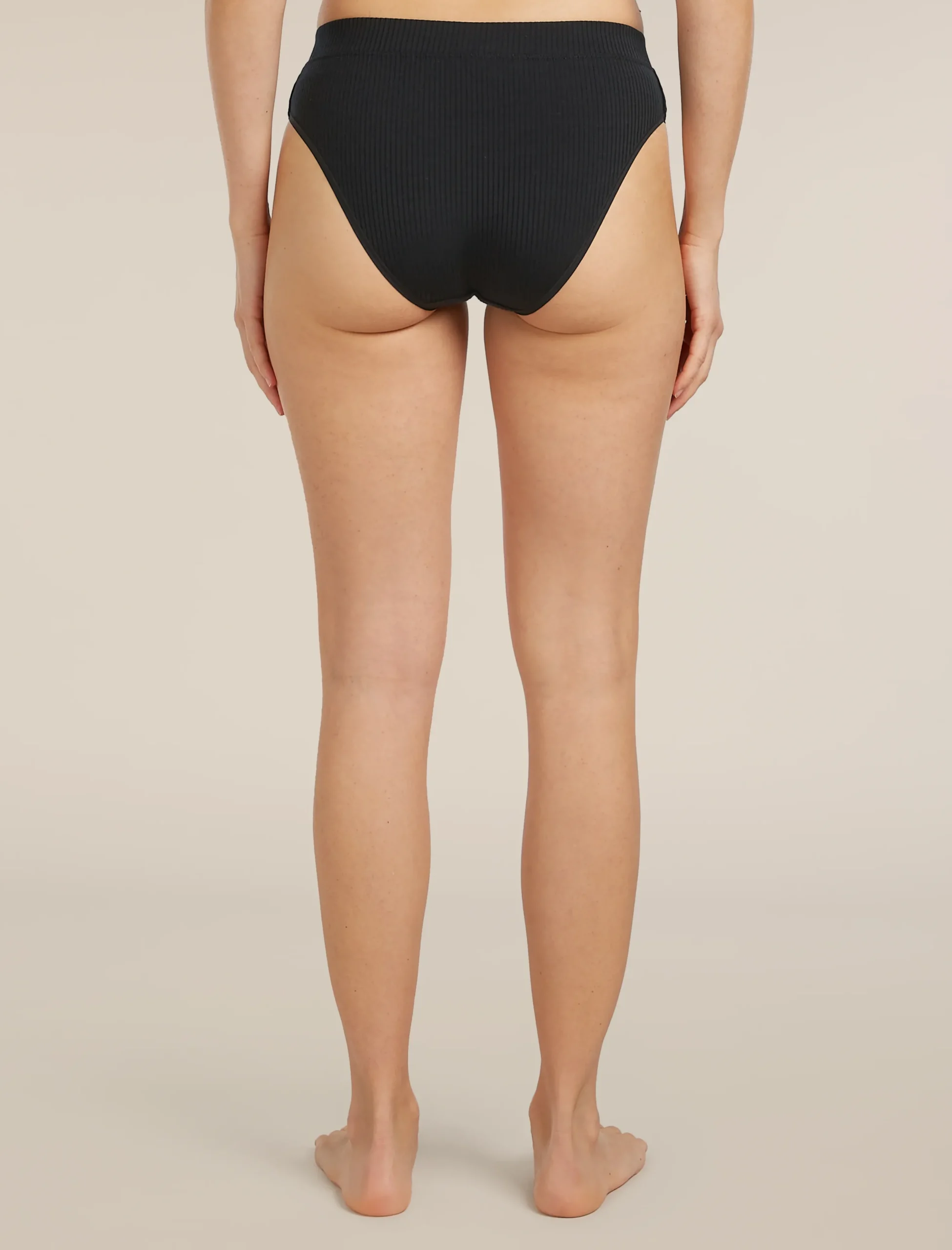 Gerippte Lotus Hipster